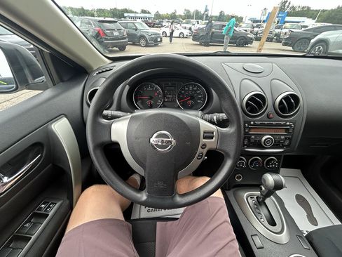 Used 2013 Nissan Rogue S AWD/4WD image 25