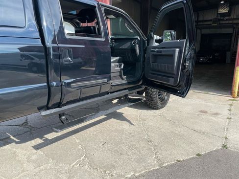 Used 2016 Ford F350 Lariat w/ Lariat Ultimate Package AWD/4WD image 20