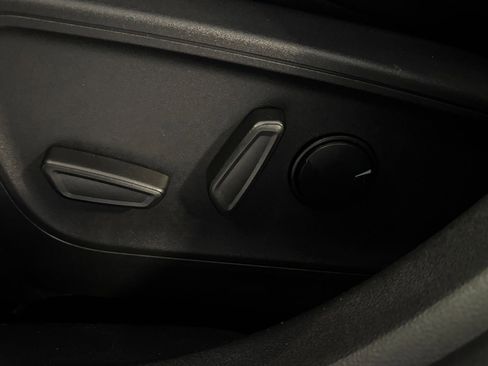 Used 2025 Ford Escape ST-Line image 23