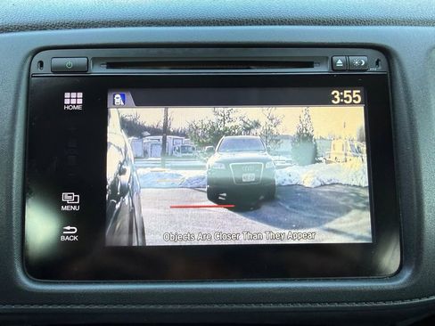 Used 2018 Honda HR-V EX image 17