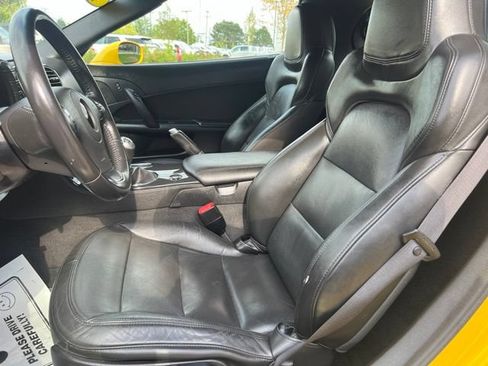 Used 2012 Chevrolet Corvette Grand Sport w/ 3LT Preferred Equipment Group RWD image 15