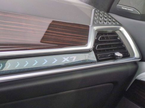 New 2026 BMW X7 xDrive40i image 39