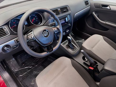 Used 2018 Volkswagen Jetta S FWD image 7