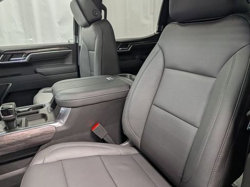 New 2026 Chevrolet Silverado 1500 LTZ w/ LTZ Premium Package image 14