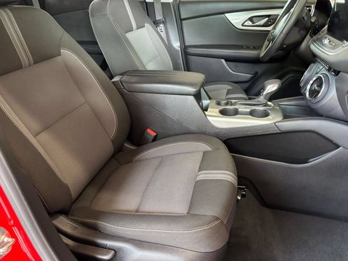 Used 2025 Chevrolet Blazer LT FWD image 38