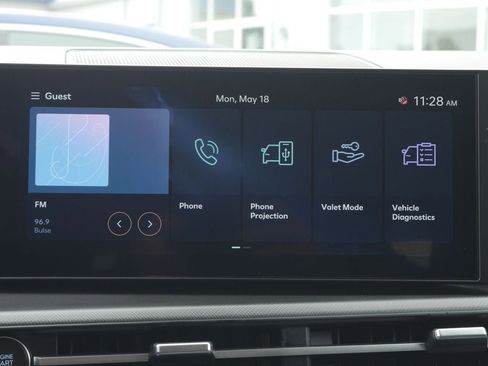 Used 2025 Hyundai Santa Fe SEL FWD image 48