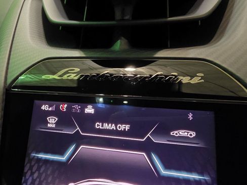 Used 2024 Lamborghini Revuelto AWD/4WD image 62