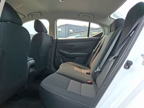 Used 2025 Nissan Sentra SV FWD image 13