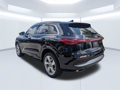 Used 2025 Audi Q5 Premium w/ Premium Plus AWD/4WD image 6