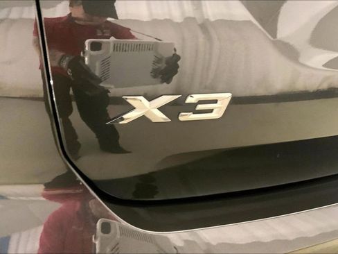 Certified 2024 BMW X3 xDrive30i w/ Premium Package image 7