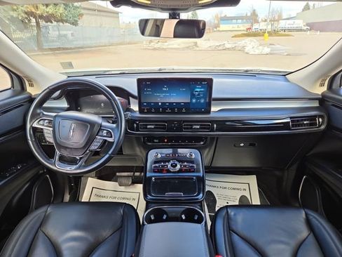 Used 2021 Lincoln Nautilus AWD w/ Equipment Group 101A image 3