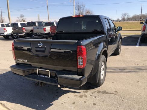 Used 2019 Nissan Frontier S image 5