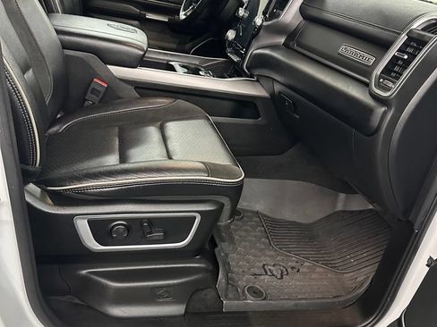 Used 2023 RAM 1500 Laramie AWD/4WD image 43