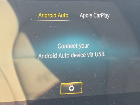 Certified 2022 Mercedes-Benz GLC 300 GLC 300 image 4