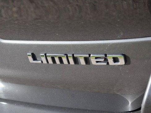 Used 2021 Jeep Grand Cherokee L Limited w/ Trailer Tow Group (B) AWD/4WD image 22