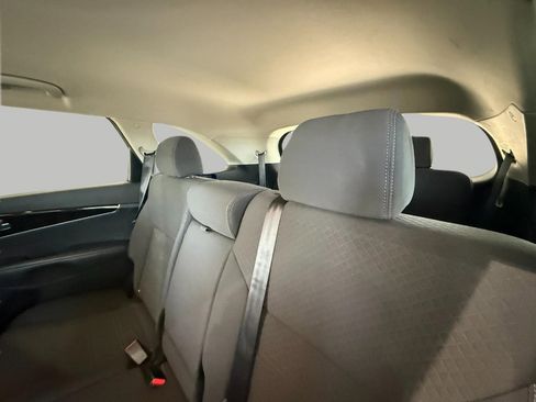 Used 2017 Kia Sorento AWD image 26