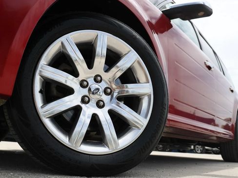 Used 2009 Ford Flex Limited FWD image 28