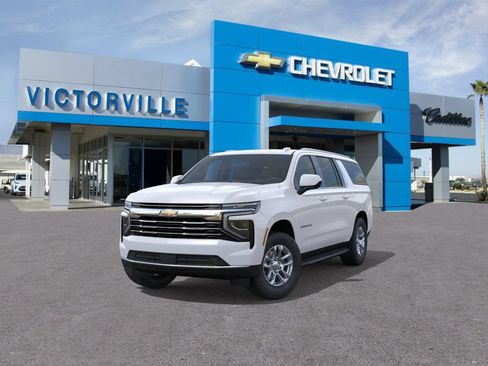 New 2026 Chevrolet Suburban LT RWD image 8