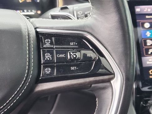 Used 2021 Jeep Grand Cherokee L Overland w/ Luxury Tech Group IV image 14