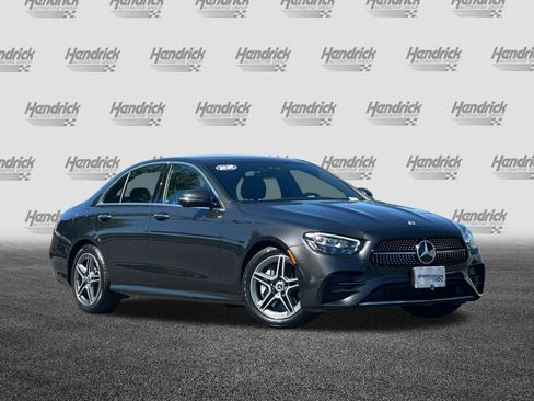 Used 2022 Mercedes-Benz E 350 Sedan image 2