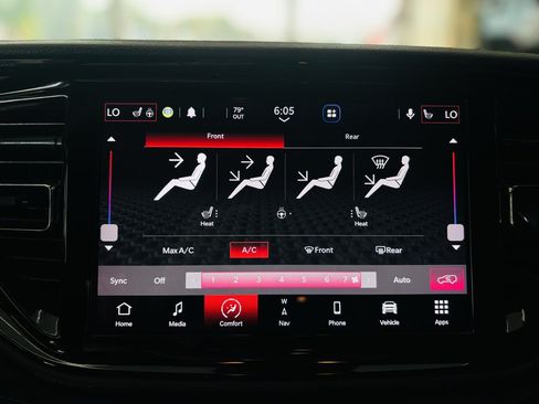 Used 2022 Dodge Durango GT RWD image 61