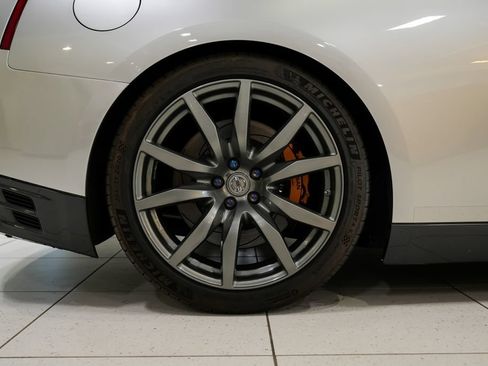 Used 2016 Nissan GT-R Premium AWD/4WD image 18