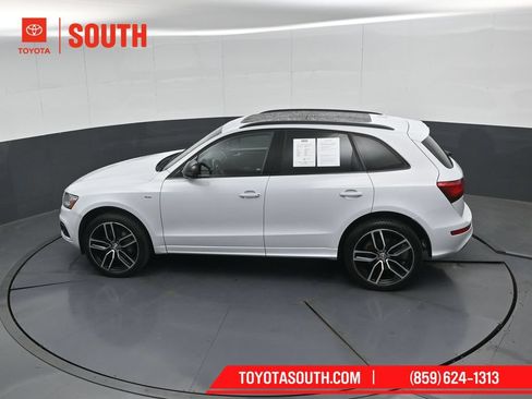 Used 2017 Audi Q5 3.0T Premium Plus w/ Technology Package AWD/4WD image 54