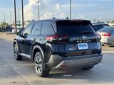 Used 2021 Nissan Rogue SV image 4