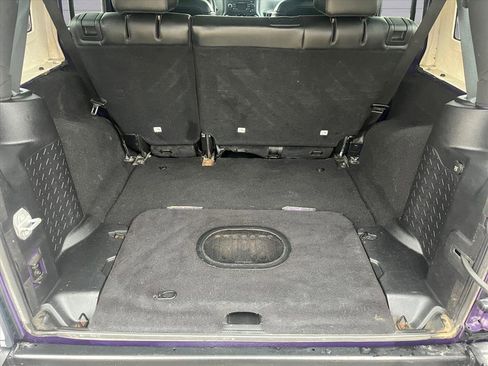 Used 2016 Jeep Wrangler Unlimited Sahara image 20