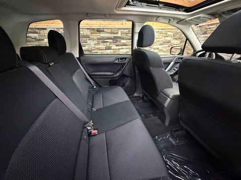 Used 2018 Subaru Forester 2.5i Premium AWD/4WD image 32