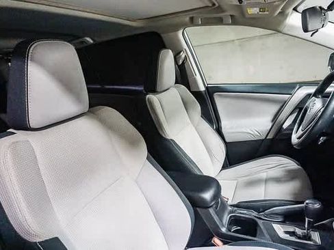 Certified 2017 Toyota RAV4 XLE image 19