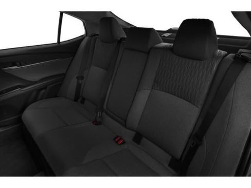 Used 2025 Toyota Camry LE FWD image 12