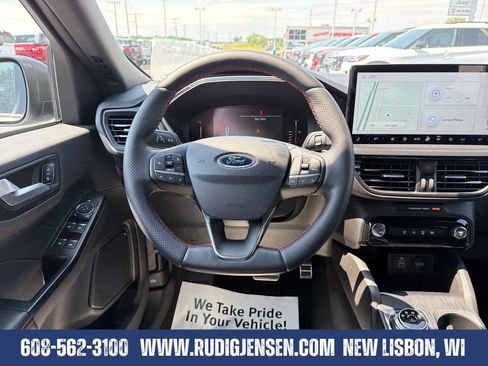 Used 2024 Ford Escape ST-Line w/ Tech Pack #1 AWD/4WD image 13