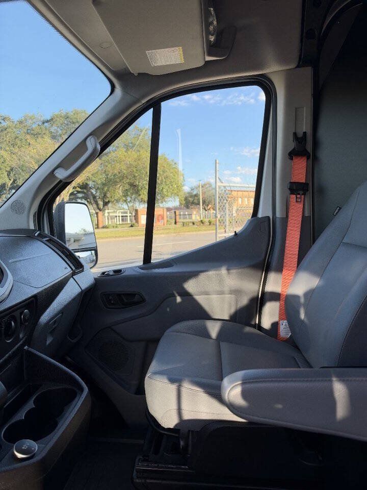 Used 2019 Ford Transit 350 148 High Roof Extended RWD image 27