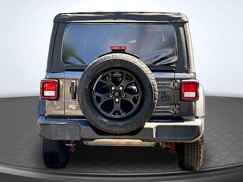 Used 2021 Jeep Wrangler Unlimited Sport AWD/4WD image 4