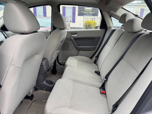 Used 2011 Ford Focus SES w/ 401A Rapid Spec Order Code image 11