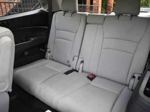 Used 2019 Honda Pilot Elite image 10