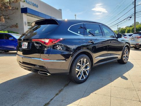 Certified 2023 Acura MDX SH-AWD w/ Technology Package image 5
