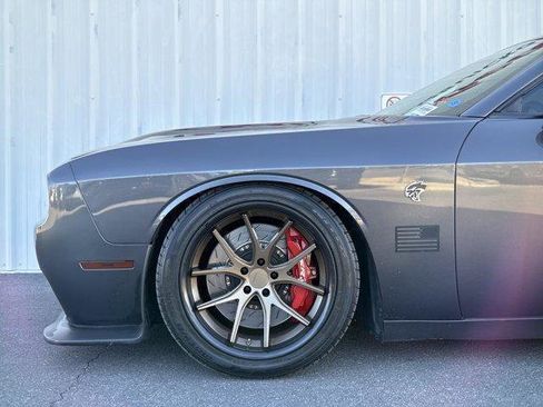 Used 2016 Dodge Challenger SRT Hellcat image 5