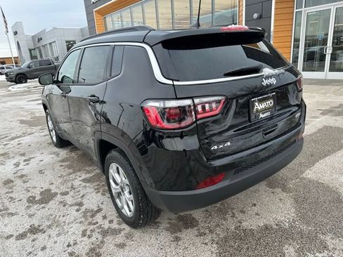 New 2026 Jeep Compass Latitude AWD/4WD image 8