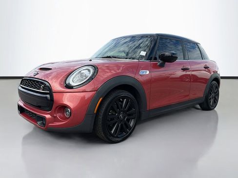 Used 2021 MINI Cooper S w/ Coral Red Edition image 7