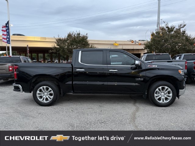 Used 2022 Chevrolet Silverado 1500 LTZ AWD/4WD image 3
