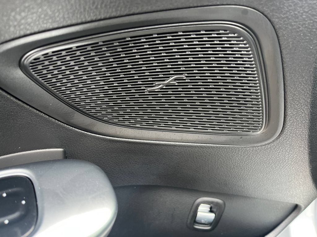 Certified 2025 Mercedes-Benz C 300 4MATIC Sedan image 19