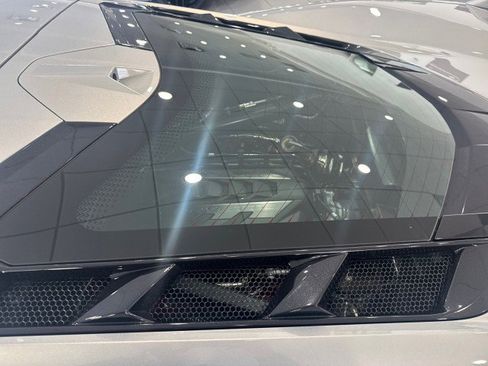 Used 2021 Chevrolet Corvette Stingray Preferred Cpe w/ Z51 Performance Package image 12