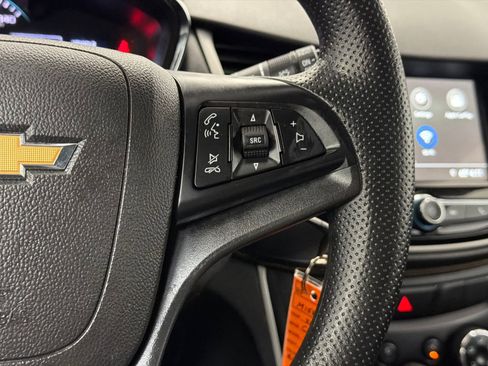 Used 2019 Chevrolet Trax LS w/ Tint and Cruise Package FWD image 19