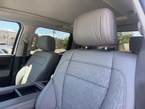 Used 2023 Toyota Tundra Limited AWD/4WD image 22