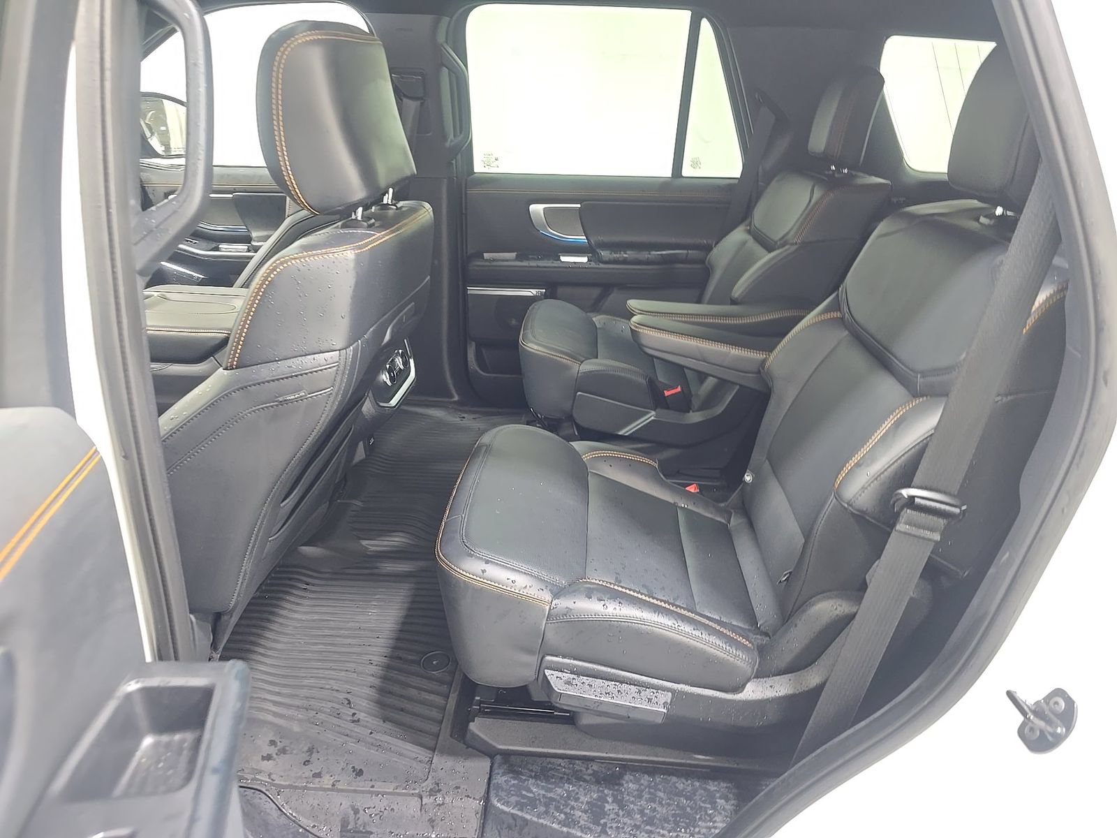 Used 2025 Ford Expedition Tremor AWD/4WD image 8