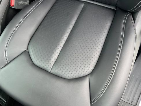 New 2027 Chrysler Pacifica Select AWD/4WD image 11