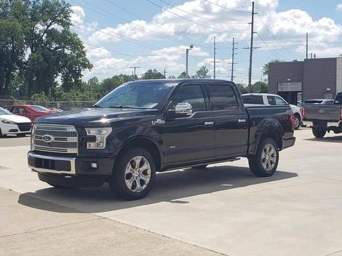Used 2015 Ford F150 Platinum w/ Equipment Group 701A Luxury AWD/4WD image 9