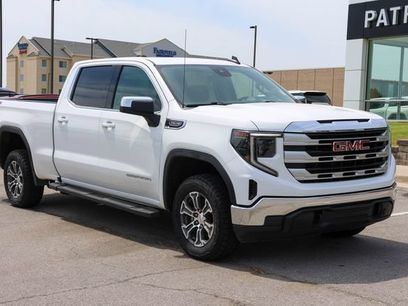Used 2023 GMC Sierra 1500 SLE w/ X31 Off-Road Package